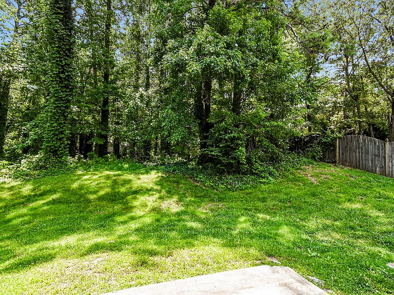 1622 Blackwell Rd — Photo 18