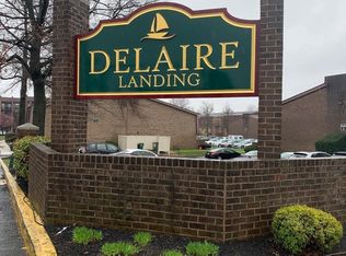 48102 Delaire Landing Rd #102, Philadelphia, PA 19114