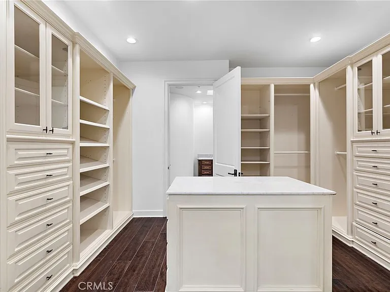 1316 Beverly Grove Pl — Photo 20