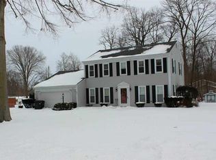 2588 S Woodland Trl, Warsaw, IN 46580