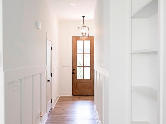 3rd image of 5115 Ella Ln