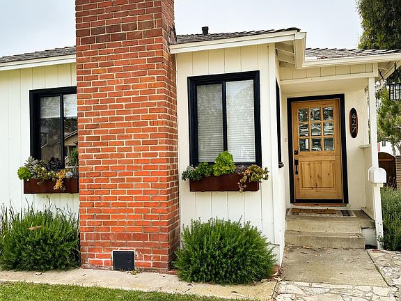 4th image of 427 N Maria Ave