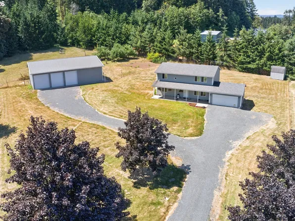59689 Deer Haven Ln, Saint Helens, OR 97051
