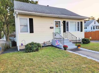 137 Harrington Ave, Manchester, NH 03103