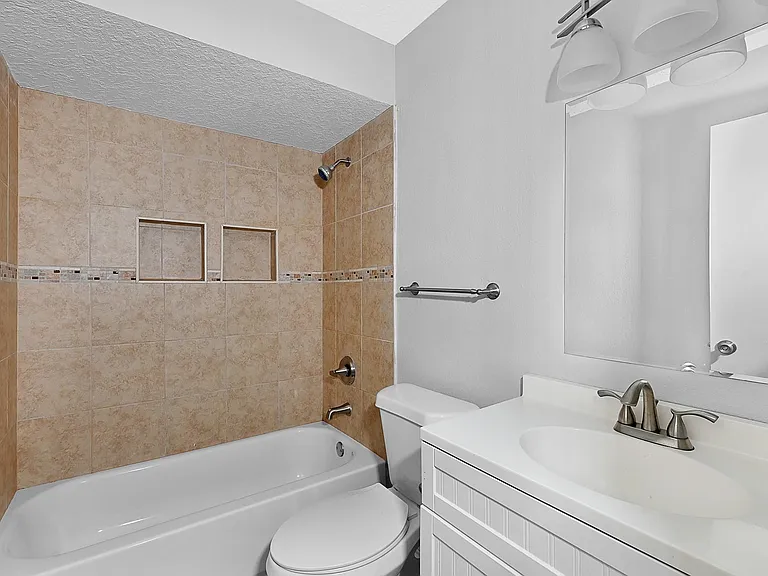 2827 Deep Anchor Way — Photo 16