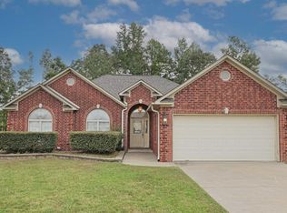 1001 Evening Sunset Cir, Redfield, AR 72132