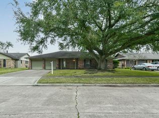 5005 Rockland Dr, Pearland, TX 77584