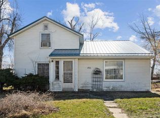 104 Jones St SE, Shellsburg, IA 52332