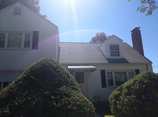 2 Paulman Cir, West Roxbury, MA 02132