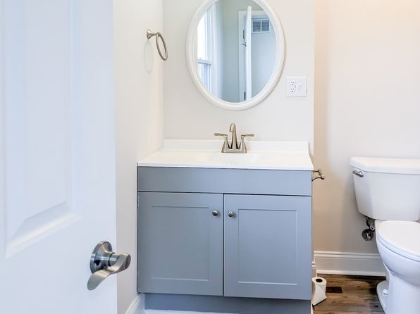 2325 Mountain Brook Dr #B, Charlottesville, VA 22902