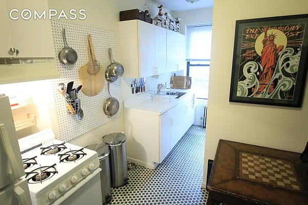 Rented by Compass | media 1