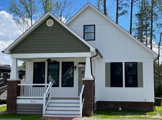 318 3rd St, Colonial Beach, VA 22443