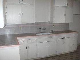 3rd image of 794 N Magnolia Ave
