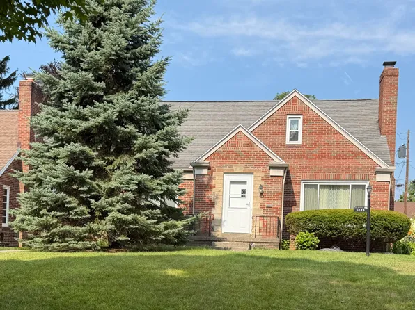 3023 Barrington Dr, Toledo, OH 43606
