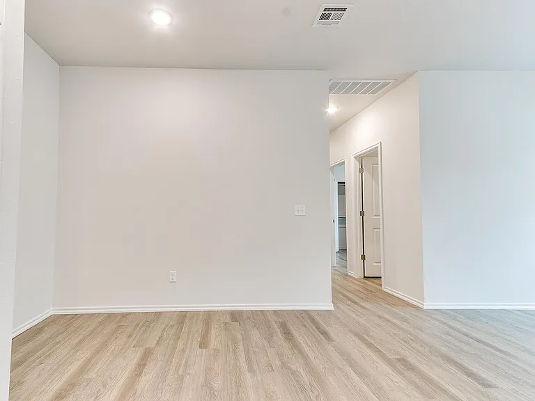 3801 Franks Way — Photo 34