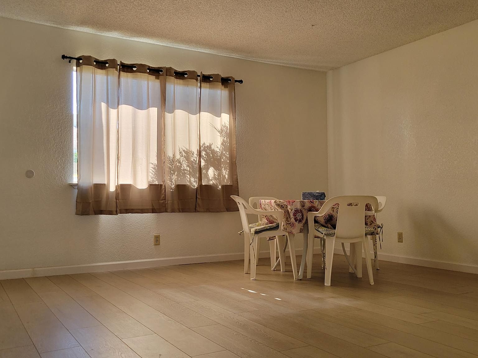 624 Commercial Ave B, Ridgecrest, CA 93555 Zillow