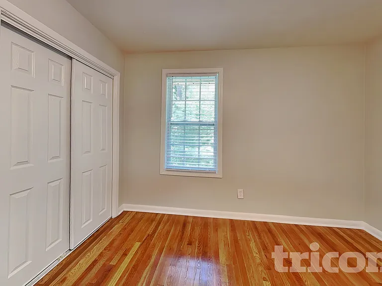 381 Waterford Rd NW — Photo 10