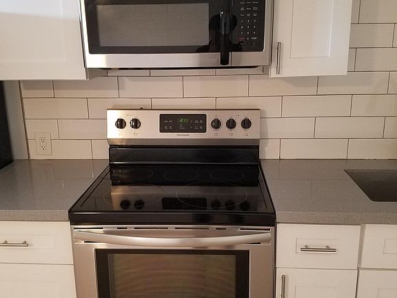 4th image of 400 W Pasadena Ave APT 26