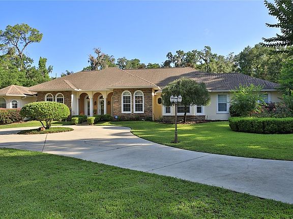 2nd image of 1351 SE 91st Pl