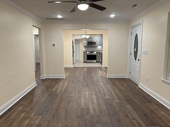 2nd image of 713 Yowell Ave