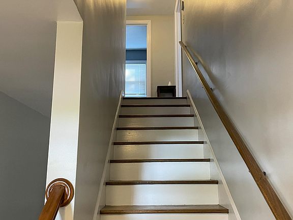 4th image of 114 Westwood Dr