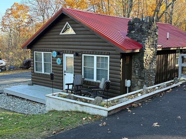 12 Whitney Dr