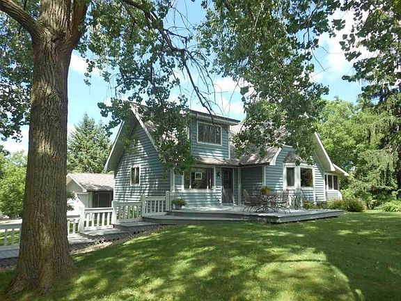 2nd image of 3841 County Road Q