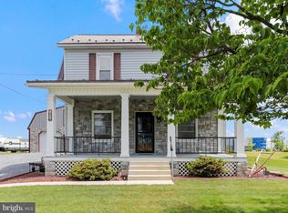 327 Colorado St, Chambersburg, PA 17202