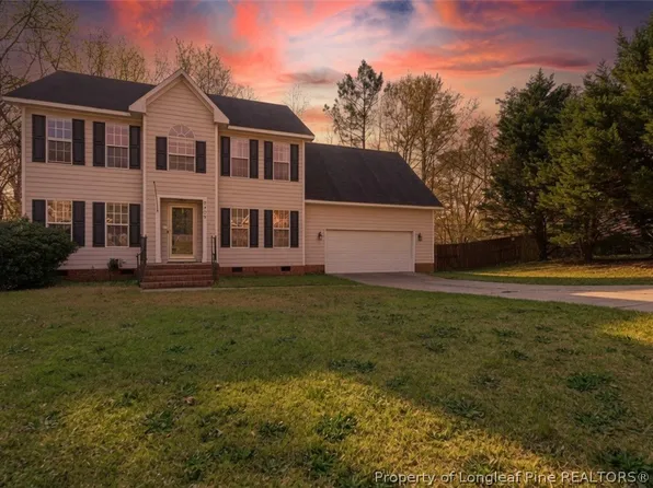 8409 Deertrot Dr, Fayetteville, NC 28314