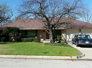 1508 Aden Rd, Fort Worth, TX 76116
