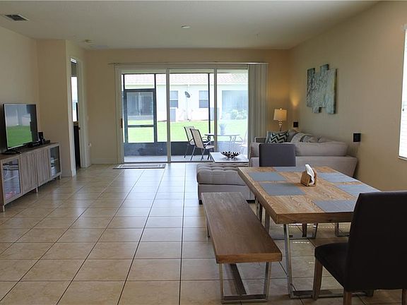 2nd image of 2430 Harwich Dr