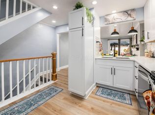 379 Shell Ct E, Columbus, OH 43213