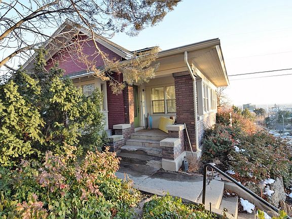 2nd image of 224 N A St