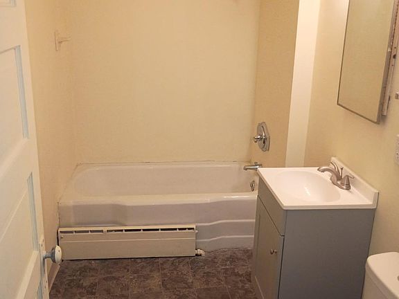 2nd image of 721 N 6th St #5