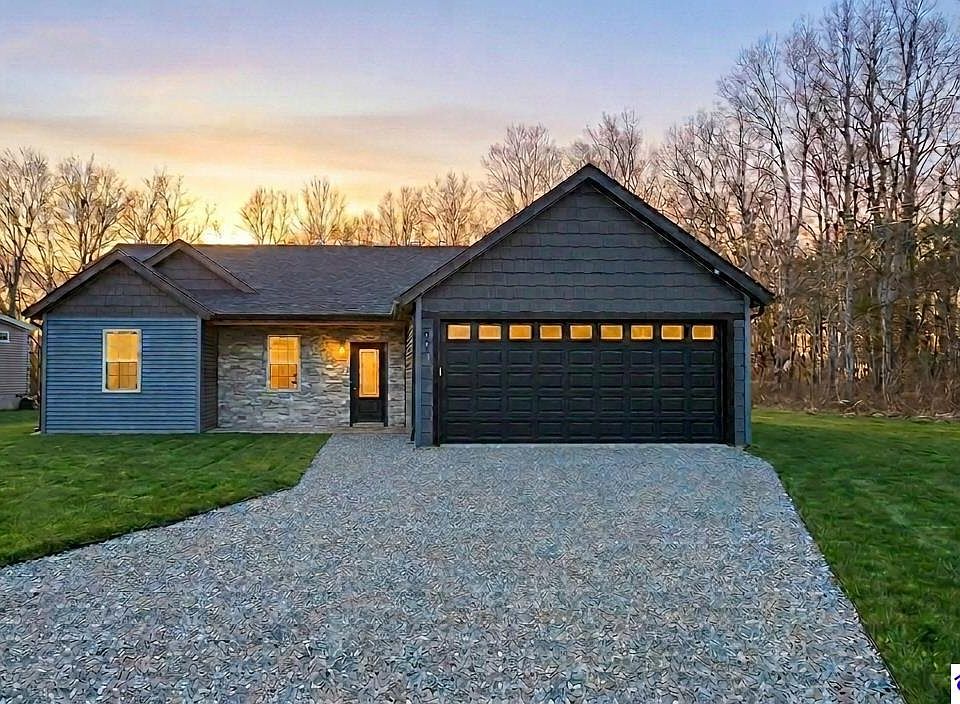 1st image of 2480 Lake Rd