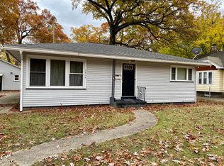 1916 Superior St, Muskegon, MI 49442