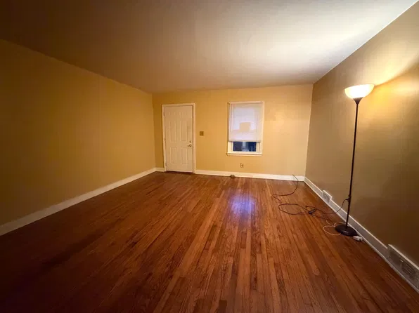 307A Oakwood St, High Point, NC 27262