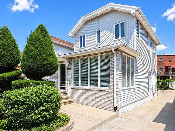 2nd image of 2023 E 53rd St