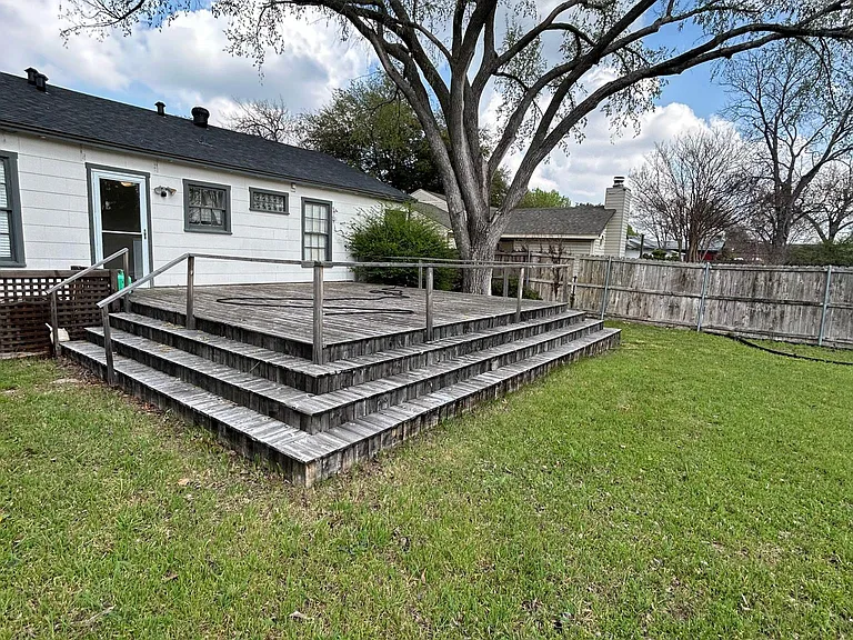 1255 San Patricio Dr — Photo 14