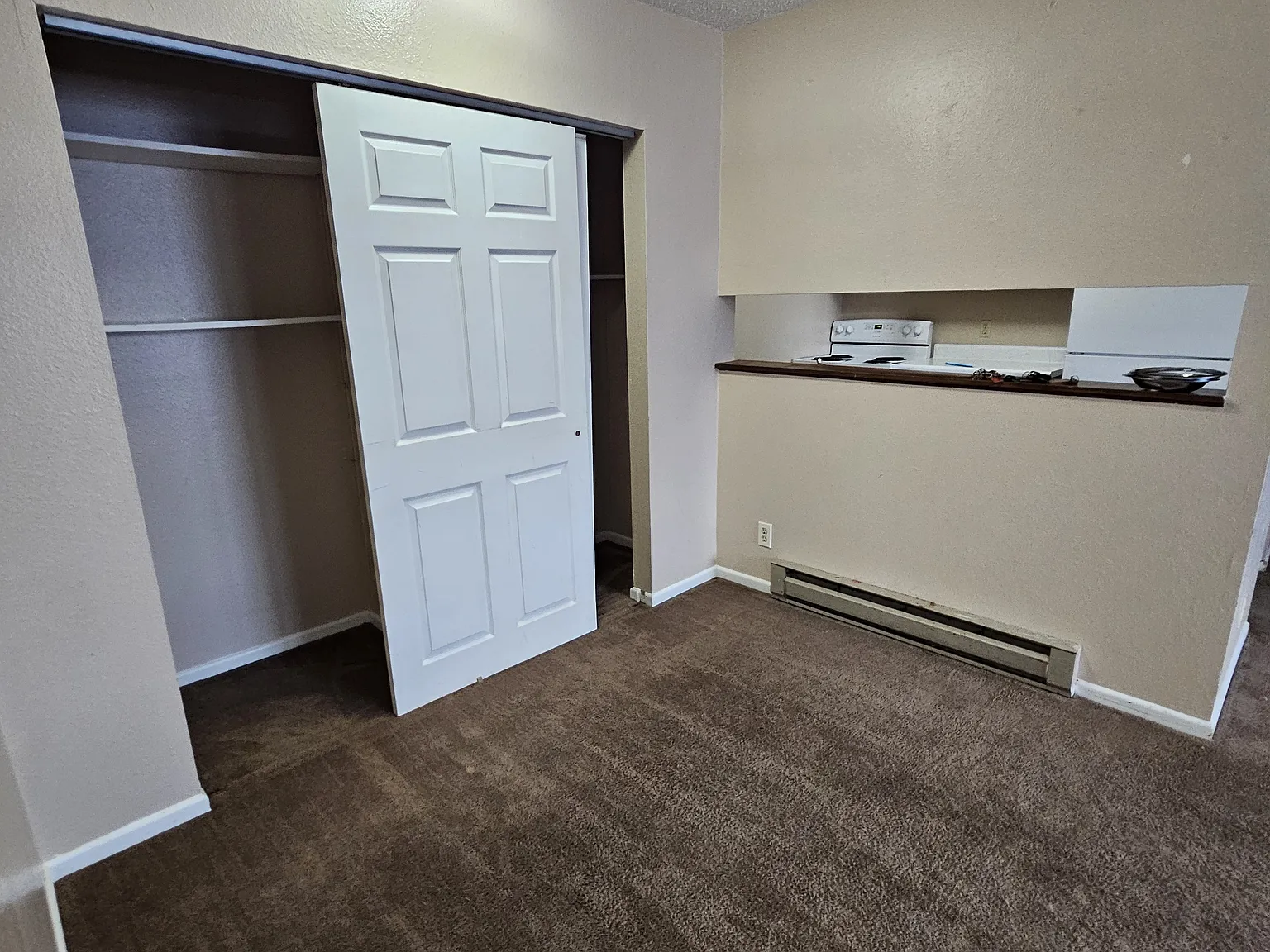 2 bed, $875 — Photo 3