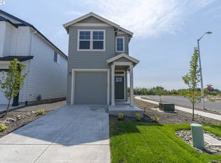 350 E London Way, Newberg, OR 97132
