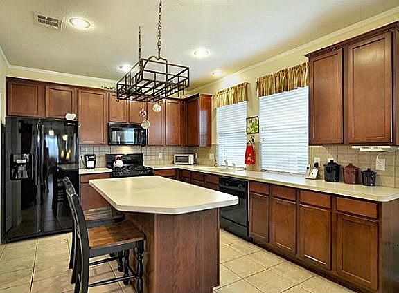 4th image of 5440 Pecan Creek Cir