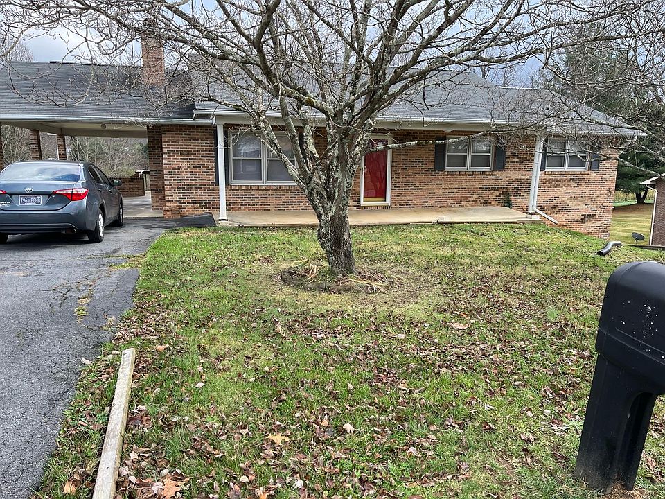 1st image of 2917 Newbern Dr