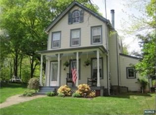 43 Western Ave, Butler, NJ 07405