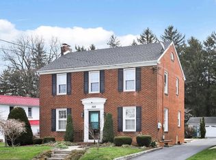 320 S Coldbrook Ave, Chambersburg, PA