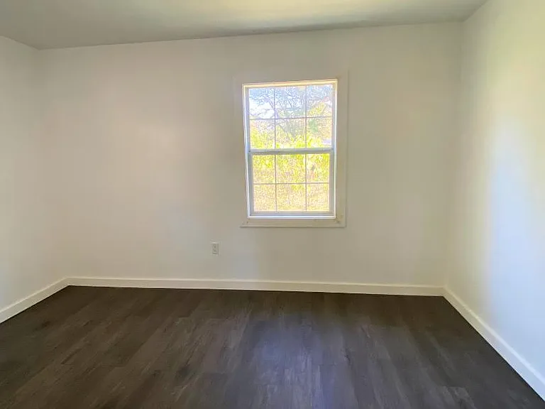 Unit Photo