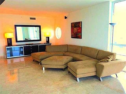 4th image of 520 West Ave APT 1501