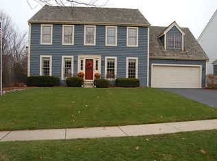 487 Long Hill Rd, Gurnee, IL 60031