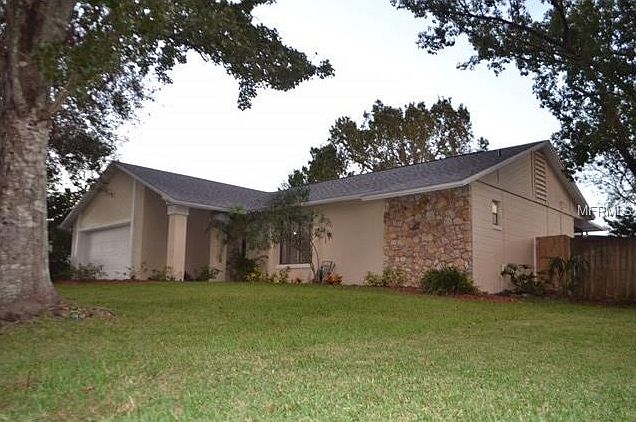 1st image of 125 E Cumberland Cir