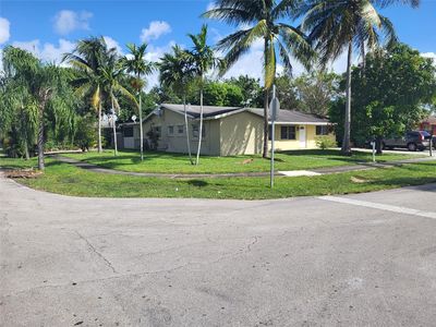 5421-5425 NW 17th Street, Lauderhill, FL, 33313